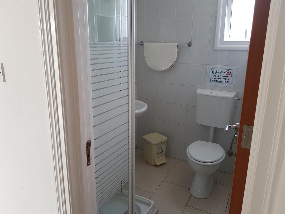 Valentinos Court Apartment Paphos ภายนอก รูปภาพ